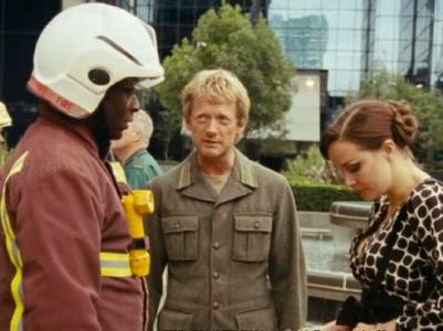 Sidney Cole, Douglas Henshall, and Lucy Brown in Primeval (2007)