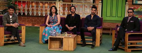 Gulshan Grover, Shruti Haasan, Gautam Gulati, Rajkummar Rao, and Kapil Sharma in The Kapil Sharma Show (2016)
