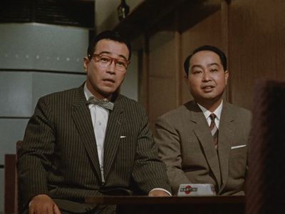 Daisuke Katô and Hisaya Morishige in The End of Summer (1961)