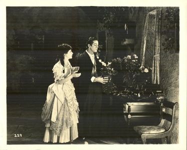 Gareth Hughes and May McAvoy in Sentimental Tommy (1921)