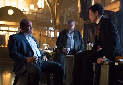 Alex Corrado, David Zayas, and Robin Lord Taylor in Gotham (2014)