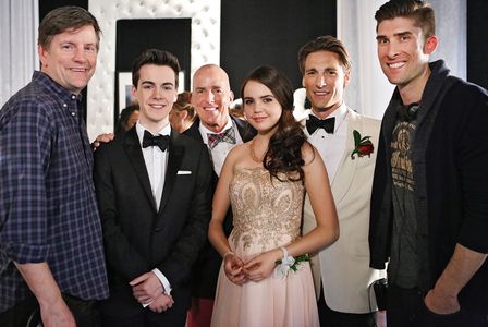 Michael Larkin, Quinn Lord, Ron Oliver, Bailee Madison, Andrew W. Walker and Cameron Larson on the set of Promposal aka 