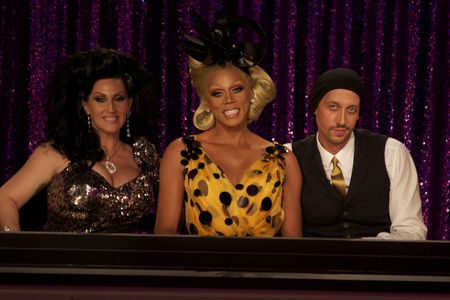 RuPaul, Michelle Visage, and Santino Rice in RuPaul's Drag Race (2009)
