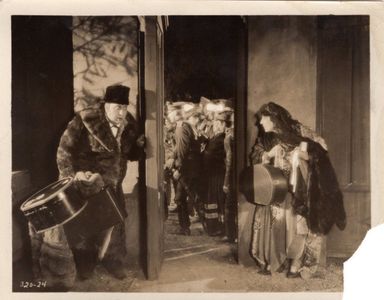 Emily Fitzroy and Mack Swain in Mockery (1927)