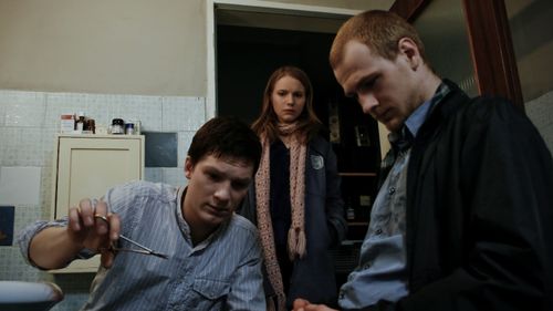 Anna Brüggemann, Robert Gwisdek, and Jacob Matschenz in Run If You Can (2010)