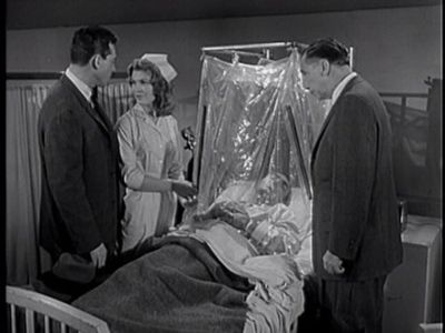 Paul Burke, Jean Hale, and Horace McMahon in Naked City (1958)