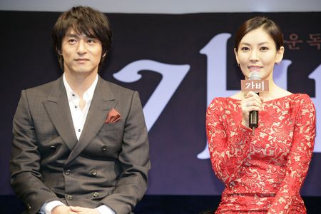 Ju Jin-Mo and Kim So-yeon at an event for Gabi (2012)