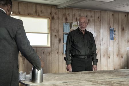 Giancarlo Esposito and Jonathan Banks in Better Call Saul: Carrot and Stick (2022)