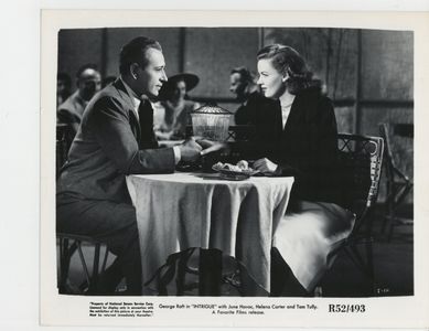 Helena Carter and George Raft in Intrigue (1947)