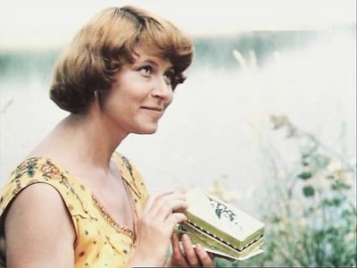 Lyudmila Zaytseva in Dozhd v chuzhom gorode (1980)