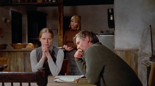 Hanne Borchsenius, Per Oscarsson, and Liv Ullmann in The Night Visitor (1971)