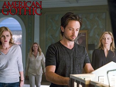Virginia Madsen, Justin Chatwin, Juliet Rylance, and Megan Ketch in American Gothic (2016)