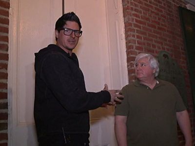 Bill Chappell and Zak Bagans in Ghost Adventures (2008)