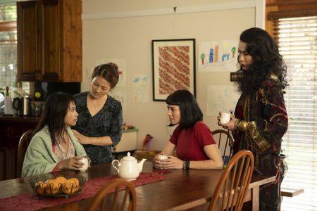 Oakley Kwon with Jillian Nguyen, Catherine Văn Davies and Suzy Wrong on the set of Hungry Ghosts