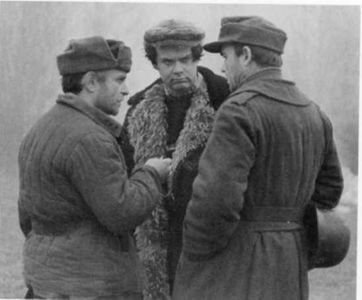 Rolan Bykov, Aleksey German, and Vladimir Zamanskiy in Trial on the Road (1986)