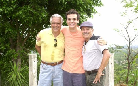 Antônio Fagundes, Stênio Garcia, and Wagner Moura in Heavy Load (2003)