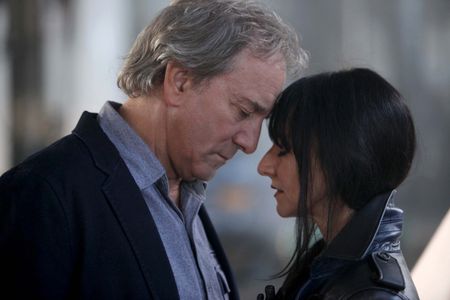 Michel Côté and Maria de Medeiros in Les maîtres du suspense (2014)