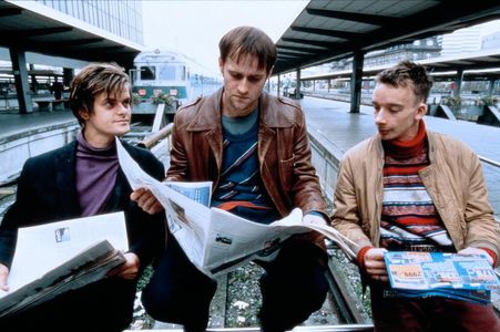Stefan Dietrich, Lars Rudolph, and Jürgen Vogel in Fat World (1998)