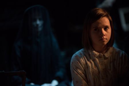Amelia Pidgeon in The Woman in Black 2: Angel of Death (2014)