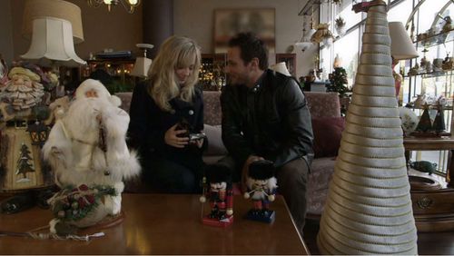 Drew Lachey and MacKenzie Porter in Guess Who's Coming to Christmas (2013)