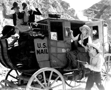 Silver Tip Baker, Louise Carver, Gertrude Messinger, and Bob Steele in Riders of the Desert (1932)