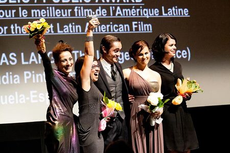 Alec Whaite, Carme Elias, Claudia Pinto, Malena Gonzalez and Claudia Lepage winning Best Latin American Film of the year