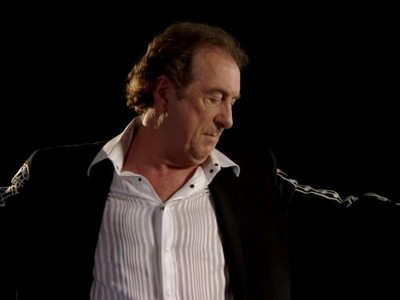 Eric Idle in Monty Python: Almost the Truth - The Lawyer's Cut (2009)