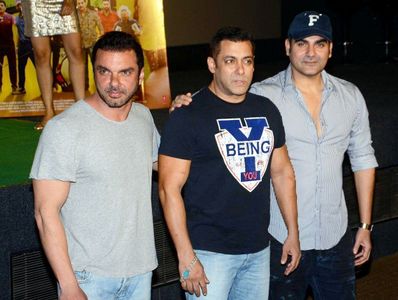 Salman Khan, Arbaaz Khan, and Sohail Khan at an event for Freaky Ali (2016)