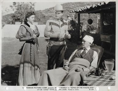 Dottye Brown, Henry Hall, and Jimmy Wakely in Song of the Wasteland (1947)
