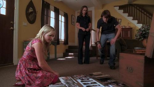 Jennifer Love Hewitt, Mika Boorem, and Christoph Sanders in Ghost Whisperer (2005)