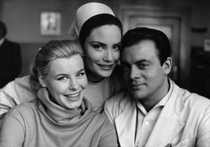 Antje Geerk, Ellen Schwiers, and Klausjürgen Wussow in Arzt aus Leidenschaft (1959)