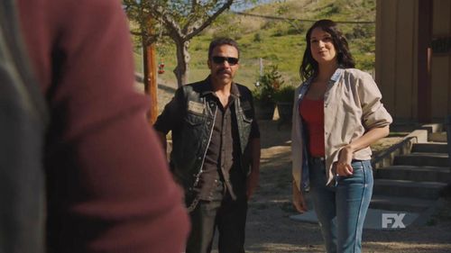 Michael Irby and Nomi Ruiz in Mayans M.C. (2018)