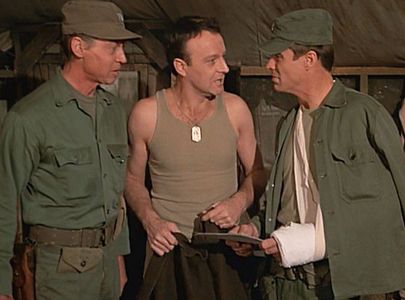 Bill Fletcher, Larry Linville, and Edward Winter in M*A*S*H (1972)