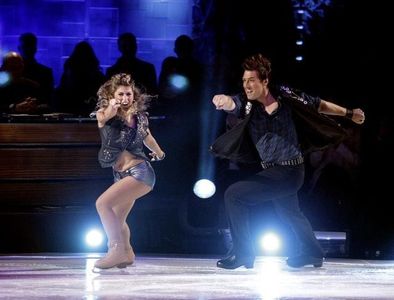 Jonny Moseley and Brooke Castile in Skating with the Stars (2010)