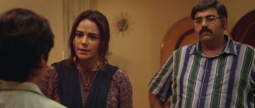 Mona Singh, Akarsh Khurana, and Vishesh Bansal in Yeh Meri Family (2018)