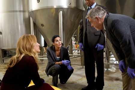 Angie Harmon, Sasha Alexander, Bruce McGill, and Lee Thompson Young in Rizzoli & Isles (2010)