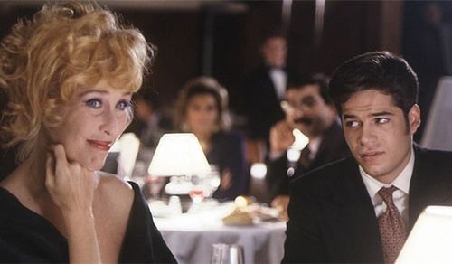 Verónica Forqué and Jorge Sanz in Why Do They Call It Love When They Mean Sex? (1993)