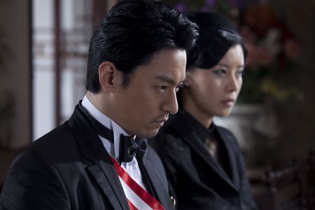 Ju Jin-Mo and Seon Yu in Gabi (2012)