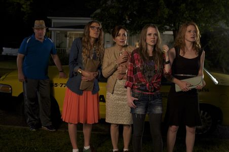 Patricia Heaton, Sarah Drew, David Hunt, Andrea Logan, and Abbie Cobb in Moms' Night Out (2014)