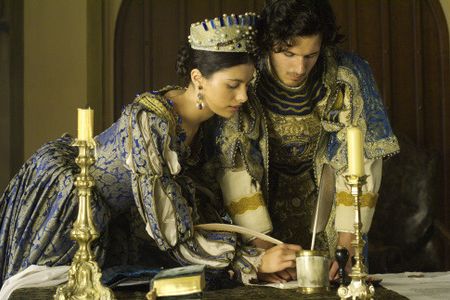 Emmanuel Leconte and Gabriella Wright in The Tudors (2007)