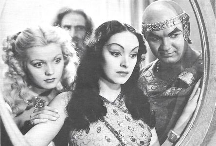 Priscilla Lawson, Jean Rogers, and Duke York in Flash Gordon (1936)