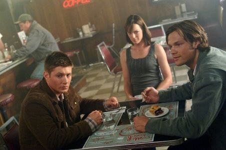 Jensen Ackles, Jen Halley, and Jared Padalecki in Supernatural (2005)