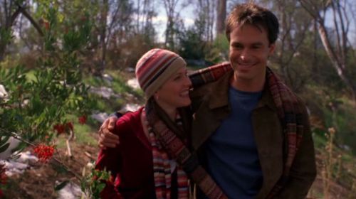 Patrick Muldoon and Kelli Williams in A Boyfriend for Christmas (2004)