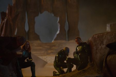 Jude Law, Brie Larson, and Rune Temte in Captain Marvel (2019)