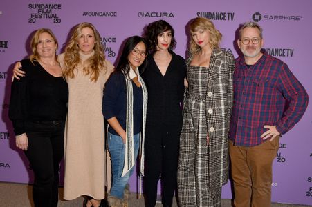 Christine O'Malley, Morgan Neville, George Pimentel, Taylor Swift, Caitrin Rogers, and Lana Wilson at an event for Miss 