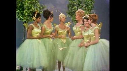 Goldie Hawn, Eve Arden, Chelsea Brown, Ruth Buzzi, Judy Carne, and Jo Anne Worley in Rowan & Martin's Laugh-In (1967)