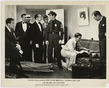 Ward Bond, Johnny Mack Brown, James Bush, Al Hill, George Meeker, and Bradley Page in Against the Law (1934)