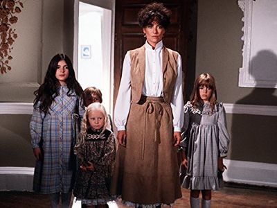 Wilhelmina Green, Celia Gregory, Sophie Kind, Daniel Kipling, and Victoria Wood in Hammer House of Horror (1980)