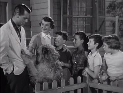 Cary Grant, Malcolm Cassell, Betsy Drake, Gay Gordon, Iris Mann, and Clifford Tatum Jr. in Room for One More (1952)