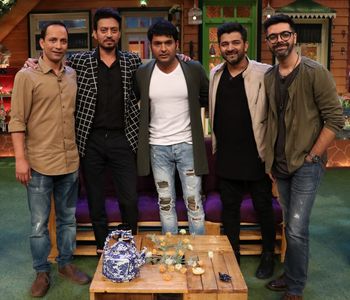 Irrfan Khan, Sachin Sanghvi, Deepak Dobriyal, Jigar Saraiya, and Kapil Sharma in The Kapil Sharma Show (2016)